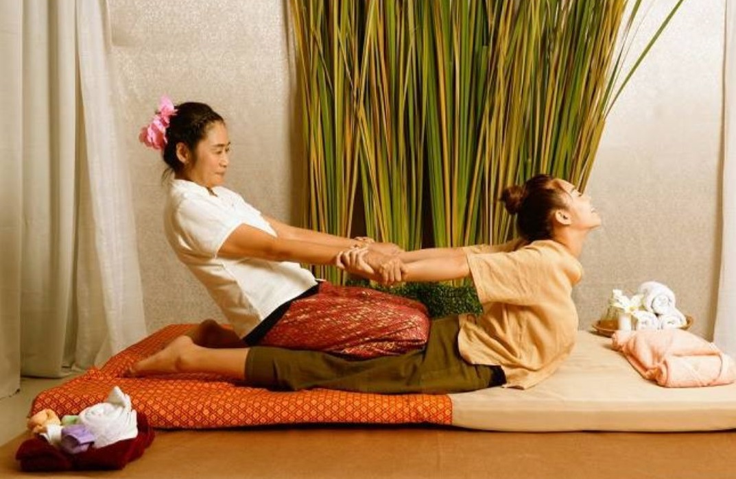 thai massage